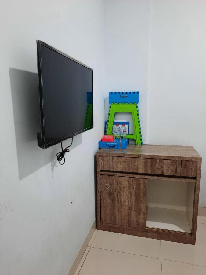 Oyo Life 92883 Kost Ratana Cengkareng Syariah 2* Jakarta