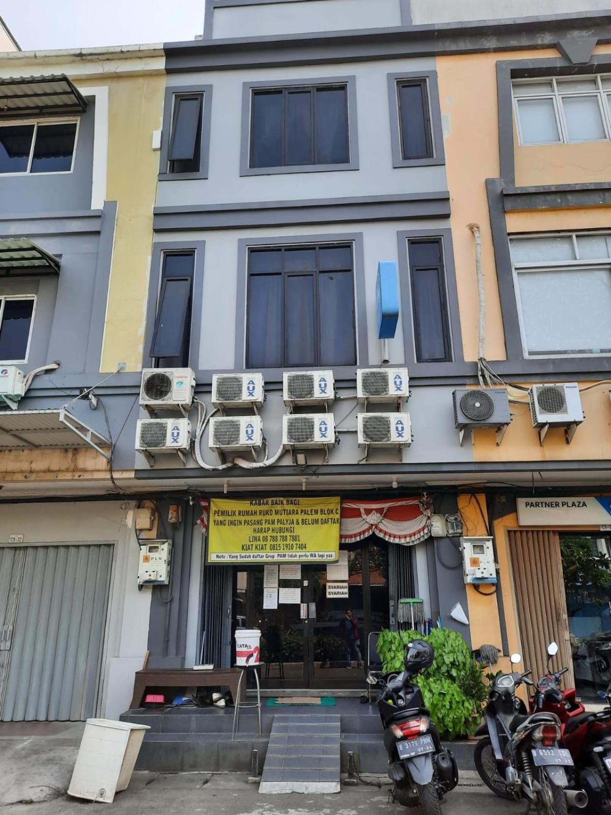 Oyo Life 92883 Kost Ratana Cengkareng Syariah Hotel Jakarta